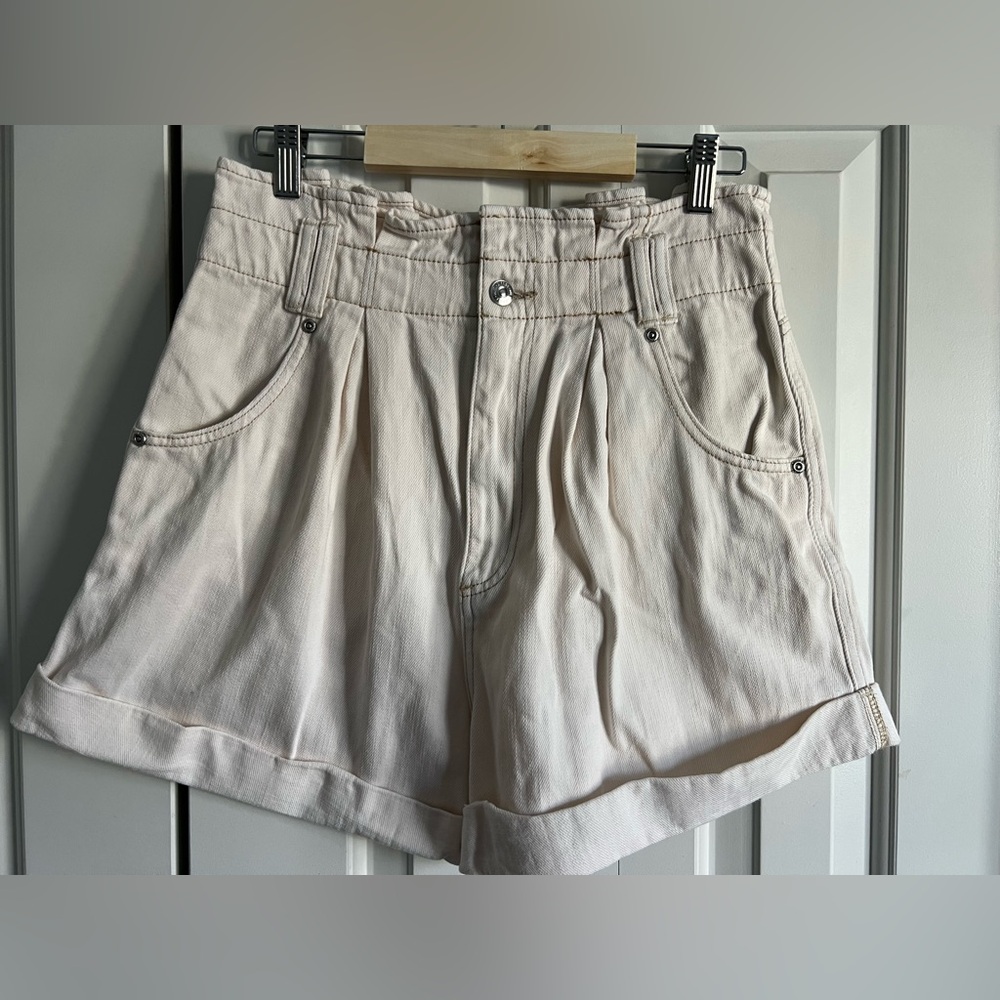 We The Free Small high waisted Paperbag denim shorts - Picture 1 of 7